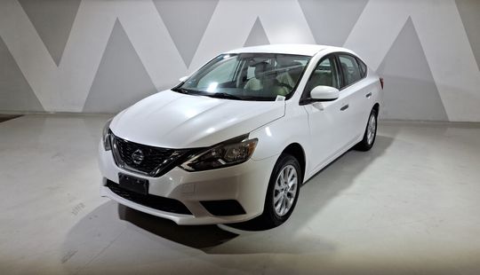 Nissan • Sentra