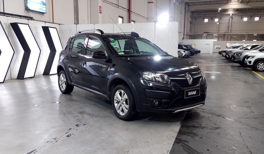Renault Sandero Stepway 1.6 STEPWAY DYNAMIQUE Hatchback 2017