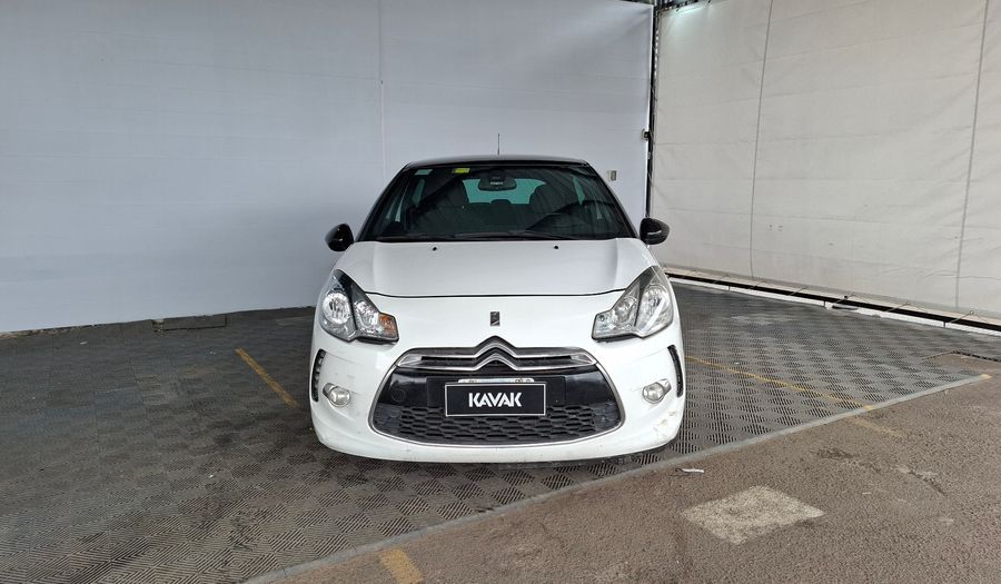 Citroen Ds3 1.6 SO CHIC Hatchback 2014