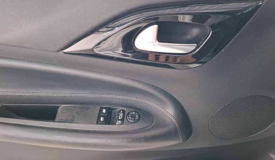 Citroen Ds3 1.6 SO CHIC Hatchback 2014