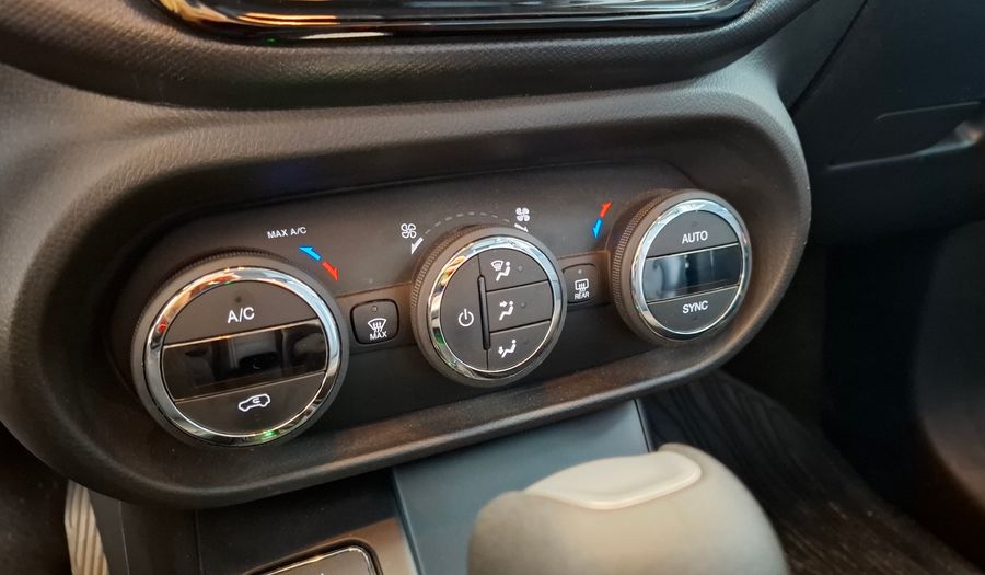 Fiat Toro 1.8 FREEDOM AUTO Pickup 2020