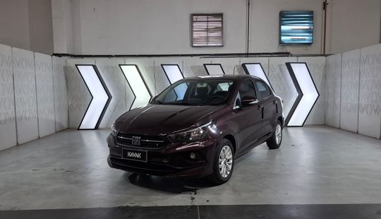 Fiat • Cronos