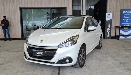 Peugeot • 208
