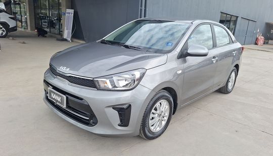 Kia • Soluto