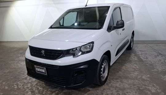 Peugeot • Partner