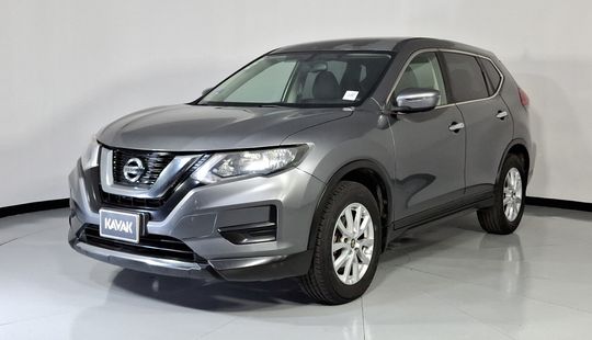 Nissan • X-Trail