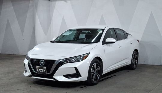 Nissan • Sentra