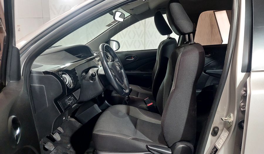 Toyota Etios 1.5 XLS Hatchback 2018