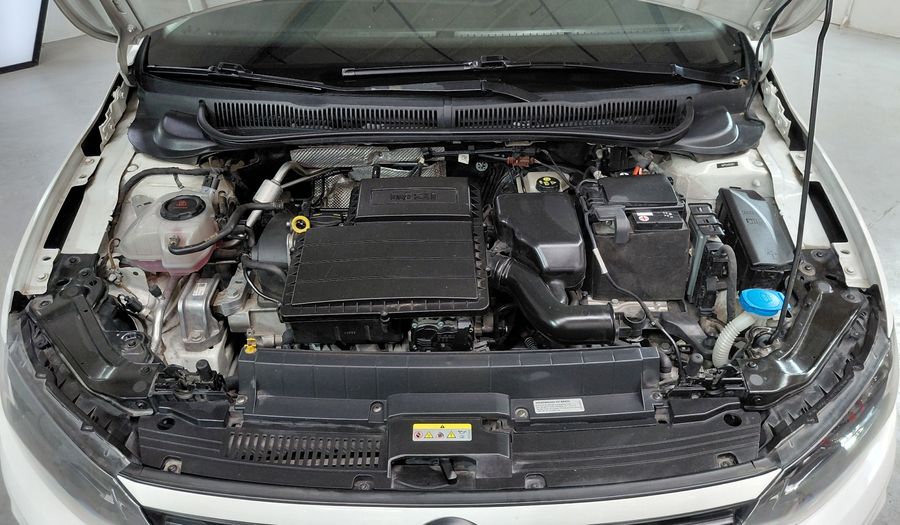 Volkswagen Polo 1.6 MSI TREND Hatchback 2022