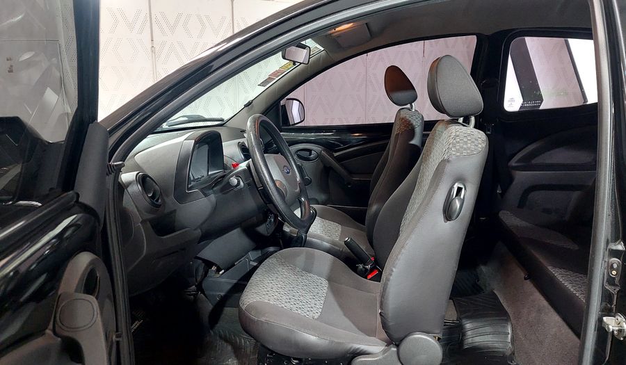 Ford Ka 1.6 FLY VIRAL Hatchback 2013