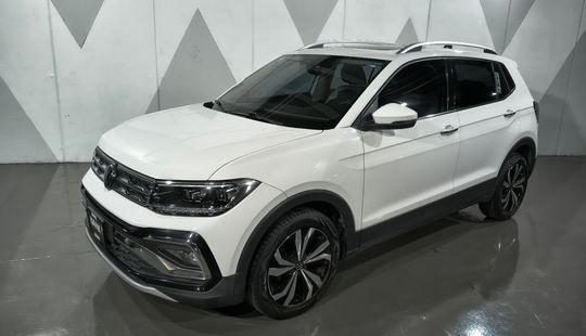 Volkswagen • Taigun