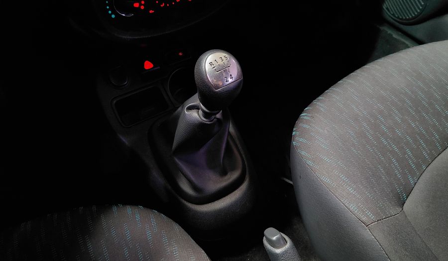 Renault Clio 1.1 DYNAMIQUE Hatchback 2015