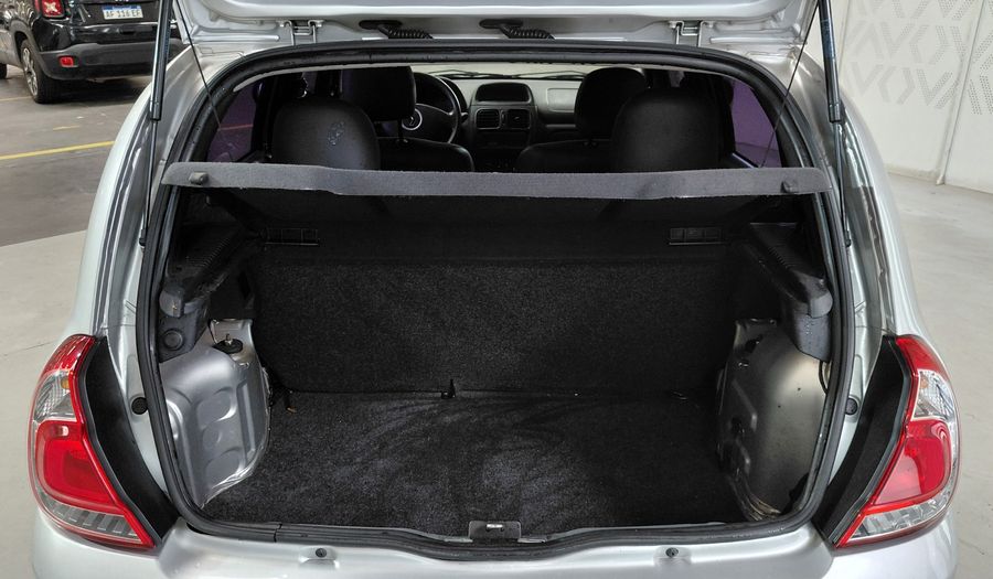 Renault Clio 1.1 DYNAMIQUE Hatchback 2015