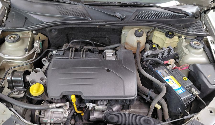 Renault Clio 1.1 DYNAMIQUE Hatchback 2015