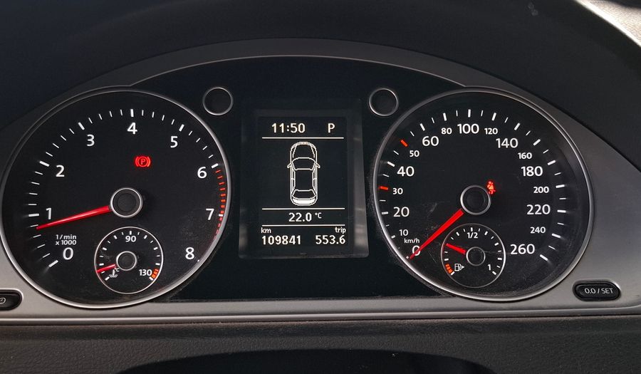 Volkswagen Passat 1.8 TSI COMFORT DSG Sedan 2012