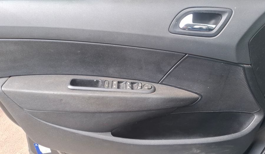 Peugeot 408 2.0 16V ALLURE TRIPTRONIC Sedan 2012