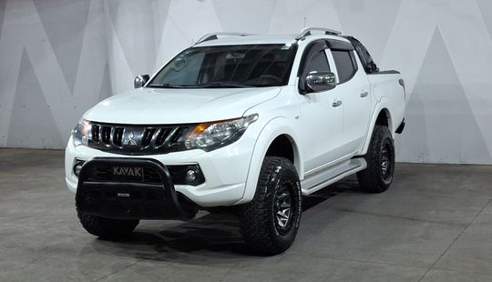 Mitsubishi • L200
