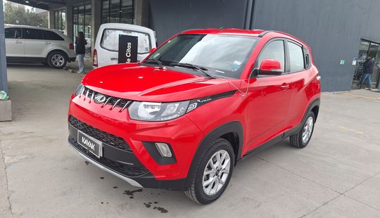Mahindra • Kuv 100