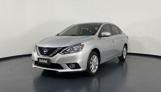 Nissan • Sentra