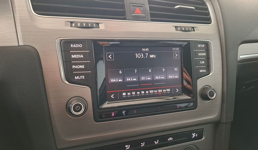 Volkswagen Golf 1.4 TSI COMFORTLINE DSG Hatchback 2015