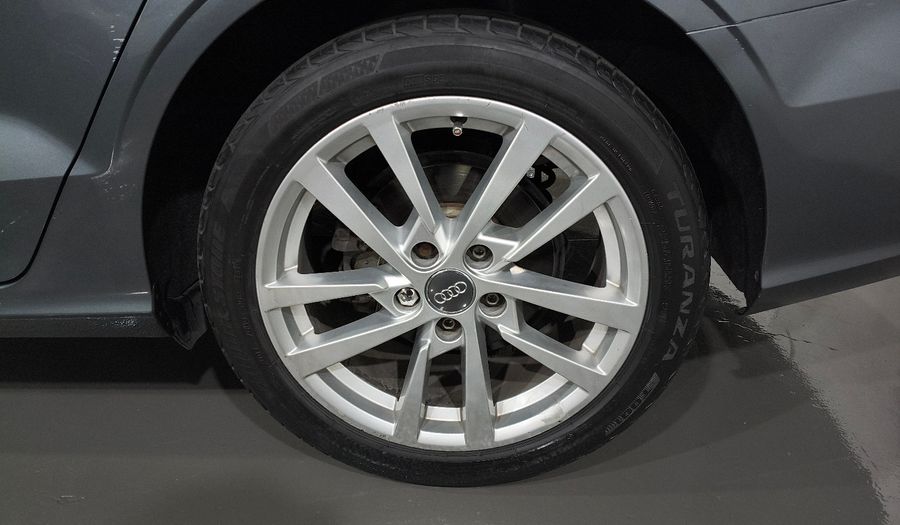 Audi A3 1.8 TFSI AMBIENTE S TRONIC Sedan 2015