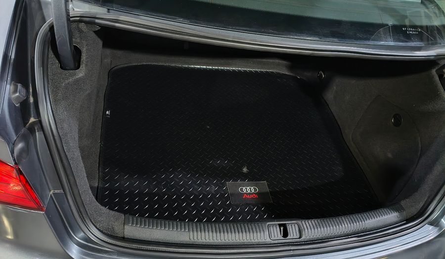Audi A3 1.8 TFSI AMBIENTE S TRONIC Sedan 2015