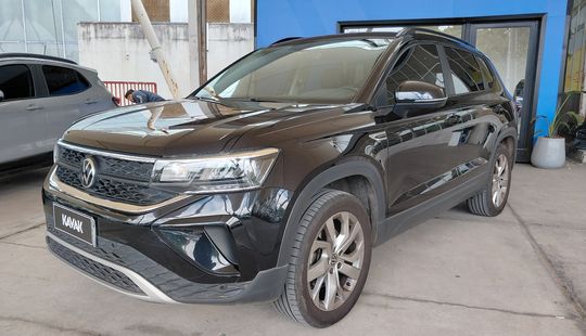 Volkswagen • Taos