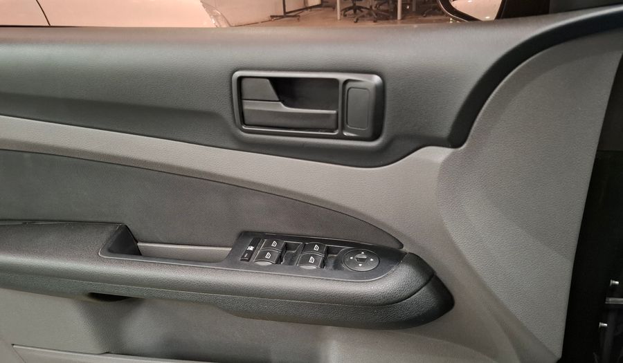 Ford Focus Ii 1.6 TREND Hatchback 2013