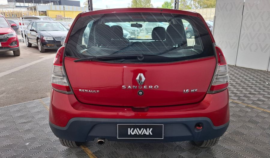 Renault Sandero 1.6 16V PRIVILEGE NAV Hatchback 2014