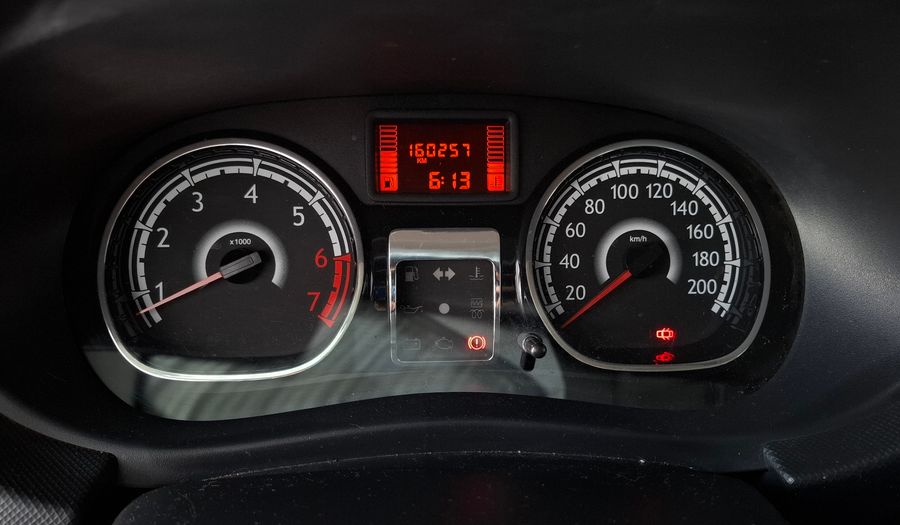Renault Sandero 1.6 16V PRIVILEGE NAV Hatchback 2014