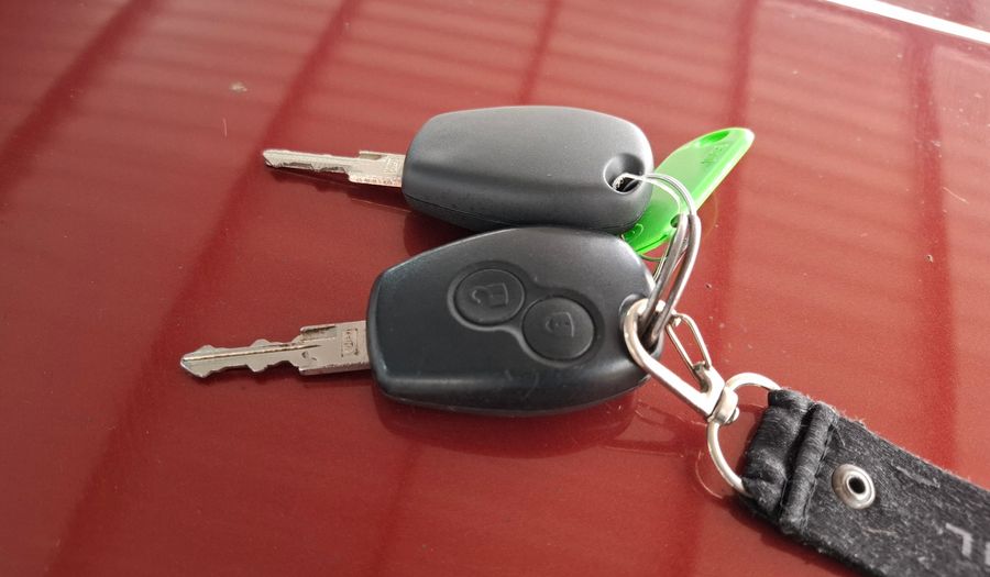 Renault Sandero 1.6 16V PRIVILEGE NAV Hatchback 2014