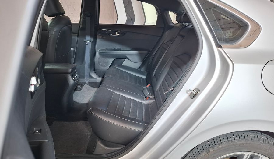 Kia Cerato 2.0 SX AUTO Sedan 2022
