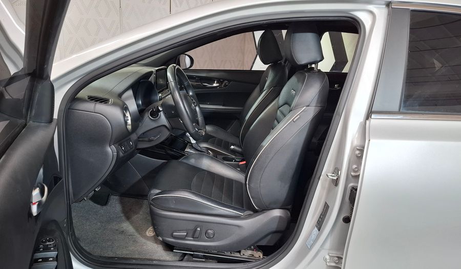Kia Cerato 2.0 SX AUTO Sedan 2022