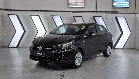 Fiat • Cronos