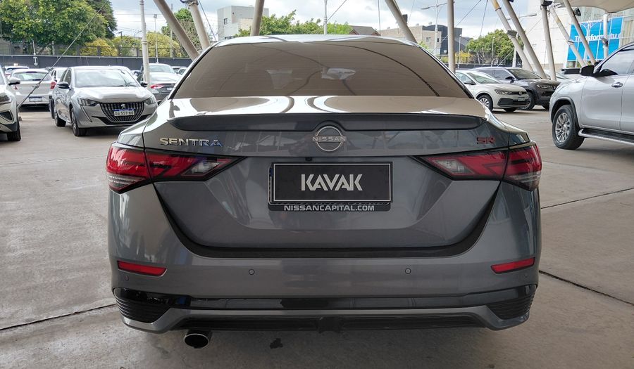 Nissan Sentra 2.0 SR CVT Sedan 2024
