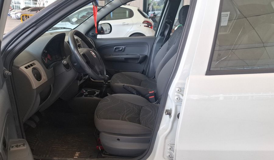 Fiat Palio 1.4 FIRE Hatchback 2015