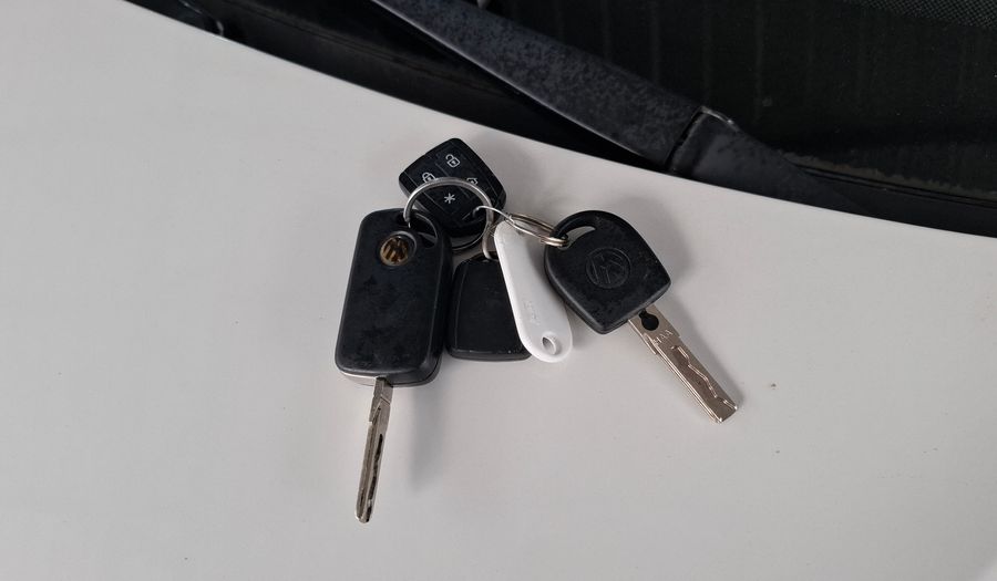 Volkswagen Up 1.0 MOVE UP I-MOTION Hatchback 2015