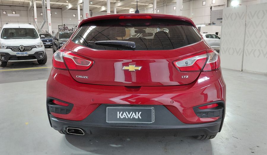 Chevrolet Cruze Ii 1.4 LTZ AT Hatchback 2017