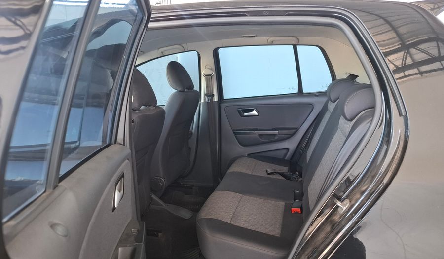 Volkswagen Fox 1.6 COMFORTLINE PACK Hatchback 2013