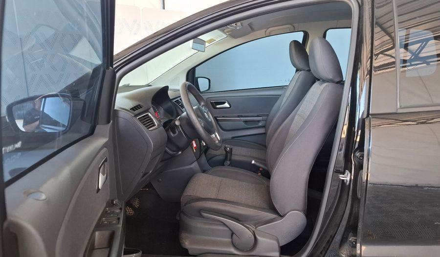 Volkswagen Fox 1.6 COMFORTLINE PACK Hatchback 2013