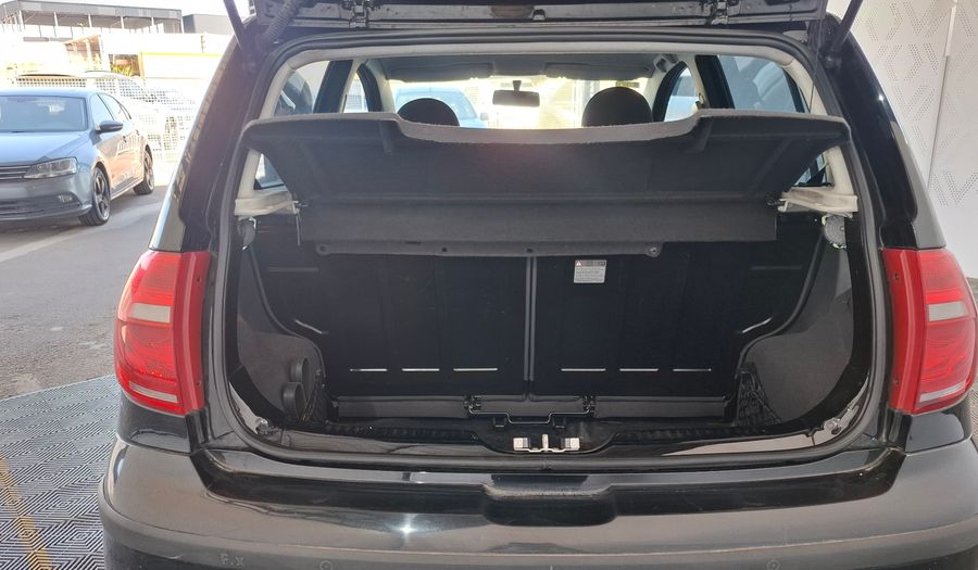 Volkswagen Fox 1.6 COMFORTLINE PACK Hatchback 2013