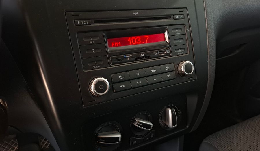 Volkswagen Fox 1.6 COMFORTLINE PACK Hatchback 2013