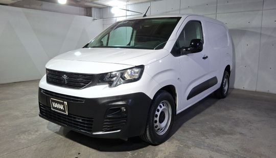 Peugeot • Partner