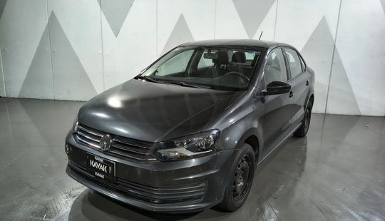 Volkswagen • Vento