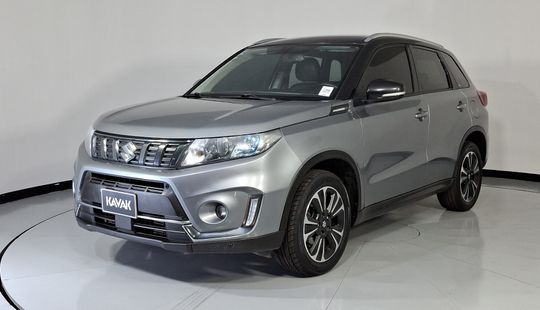 Suzuki • Vitara