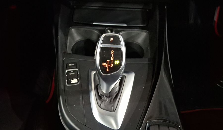 Bmw Serie 2 2.0 220IA SPORT LINE Coupe 2016