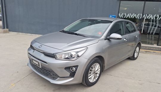 Kia • RIO 5