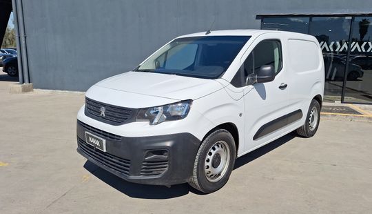 Peugeot • Partner