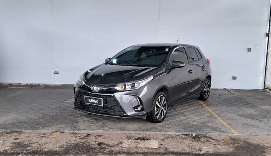 Toyota • Yaris
