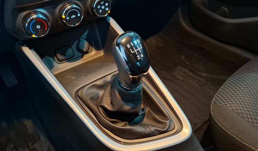 Chevrolet Onix + 1.0 TURBO LTZ Sedan 2022
